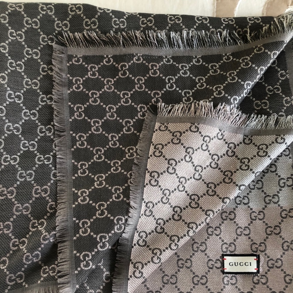 GG gucci Wrap/shawl